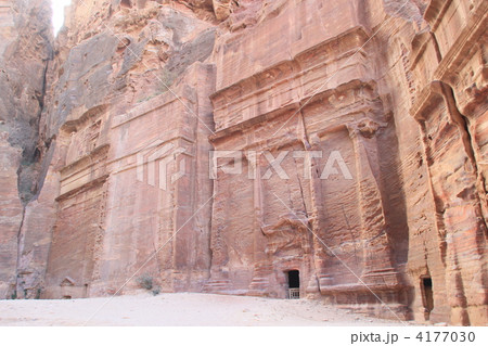 ペトラ　　エドディルへの道 4177030