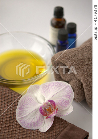 アロマオイルと蘭 4179378