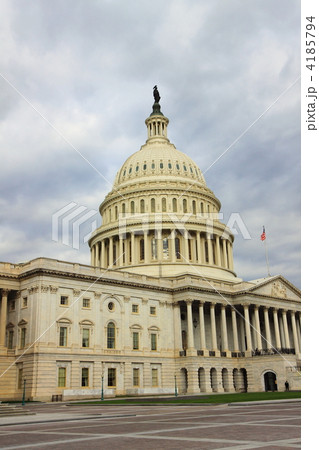 アメリカ合衆国議会議事堂　正面 4185794