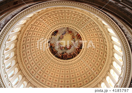 アメリカ合衆国議会議事堂内　天井画 4185797