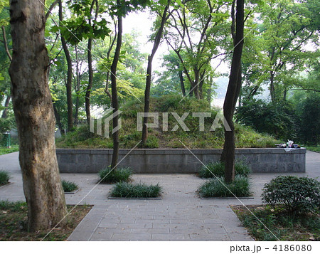 安徽省合肥　逍遥津公園　張遼墓 4186080