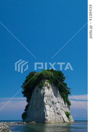 能登・見附島 4186439