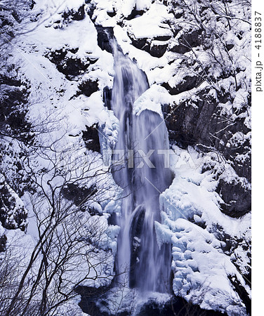 冬の秋保大滝 4188837
