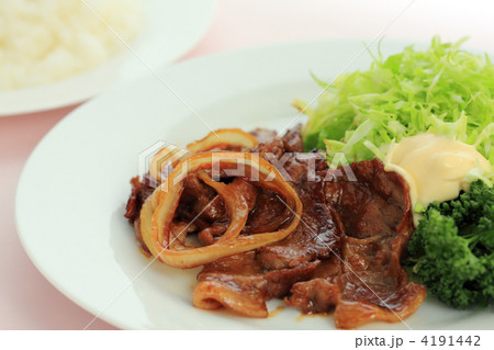 しょうが焼きのアップ しょうが焼きのアップ 4191442