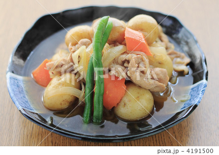 新ジャガの肉じゃが 4191500