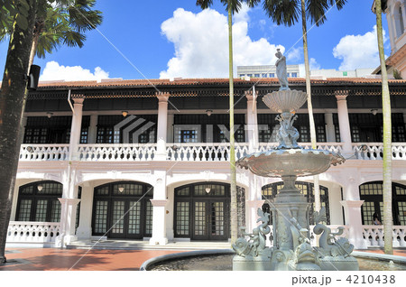 シンガポールの最高級ホテル ラッフルズ・ホテル(Raffles Hotel) シンガポールの最高級ホテル ラッフルズ・ホテル(Raffles Hotel) 4210438