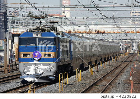 EF510 500番台北斗星色+E26系カシオペア 4220822