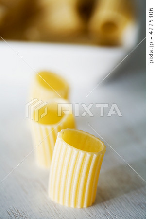 Close-up of uncooked pasta Close-up of uncooked pasta 4225806
