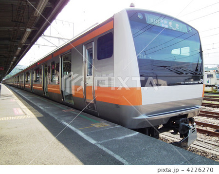 中央線 E233系 高尾駅 中央線 E233系 高尾駅 4226270