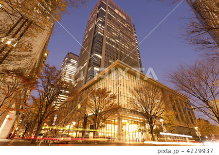 夕暮れの丸の内 夕暮れの丸の内 4229937