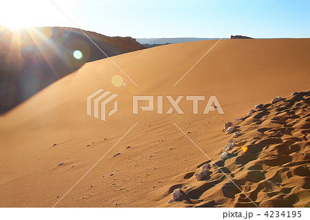 sand dune at the Valle de la Luna (Moon Valley), Chile 4234195