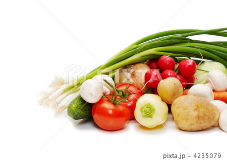 fresh vegetables isolated on white background 4235079