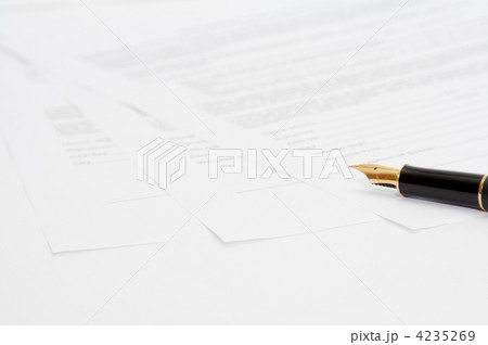 ink pen with three papers 4235269