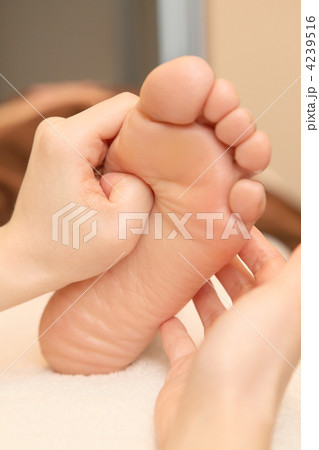 esthetic　撮影協力: 3BエステサロンLuki'A（麻布十番） 4239516