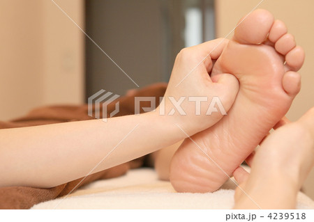 esthetic　撮影協力: 3BエステサロンLuki'A（麻布十番） 4239518