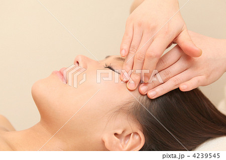 esthetic　撮影協力: 3BエステサロンLuki'A（麻布十番） 4239545