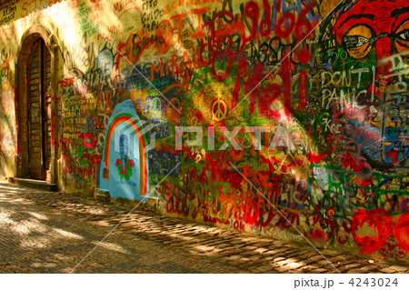 Lennon's Wall, Prague, Czech Republic Lennon's Wall, Prague, Czech Republic 4243024