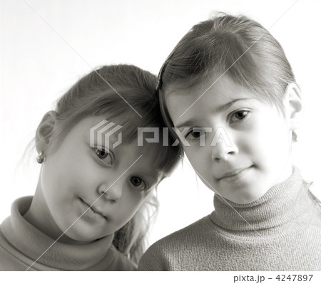 Portrait of two girls Portrait of two girls 4247897