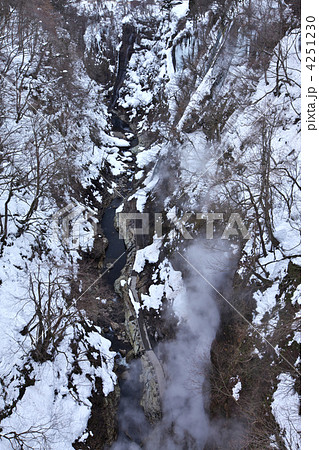 秋田　湯沢市　小安峡 4251230