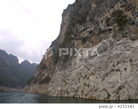 万峰湖遊覧 万峰湖遊覧 4253381