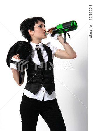 Bride drinking from a bottle of champagne Bride drinking from a bottle of champagne 4259225