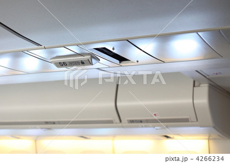 機内にて 機内にて 4266234
