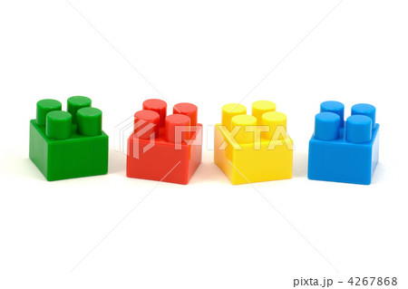 plastic toy bricks 4267868