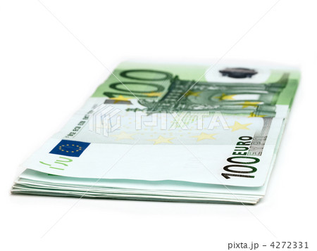 The European banknote 100 euro The European banknote 100 euro 4272331