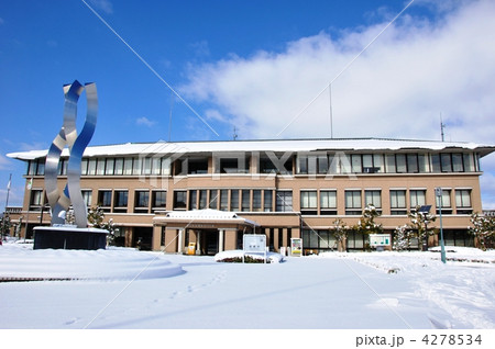 滋賀県・愛荘町役場 4278534