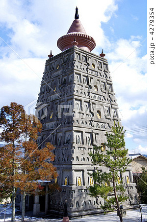 妙満寺の仏舎利大塔 妙満寺の仏舎利大塔 4279354