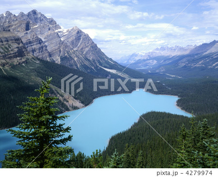 ペイトレイク　カナダ　バンフ国立公園　 4279974