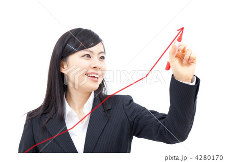 グラフを書く女性 4280170