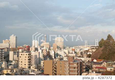 ブラフ18番館　展望台より望む横浜市街 4287372