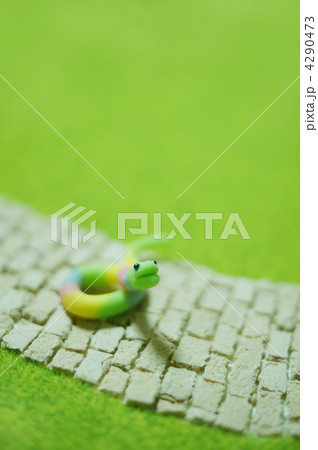 カラフルへびさん 4290473