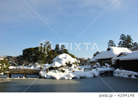 彦根城玄宮園・雪景色 彦根城玄宮園・雪景色 4294146