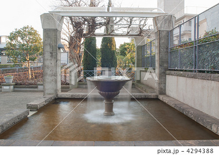山手イタリア山庭園の噴水 山手イタリア山庭園の噴水 4294388