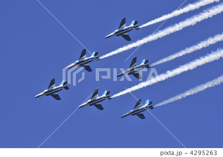 編隊飛行　T4ブルーインパルス 4295263