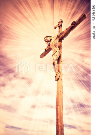 the crucifixion the crucifixion 4296866