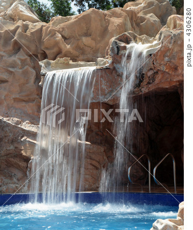 Waterfall 4306280