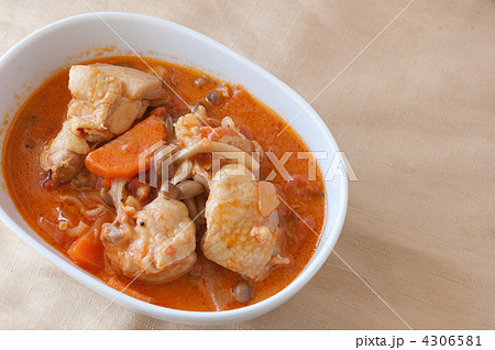 チキンのトマトクリーム煮 4306581