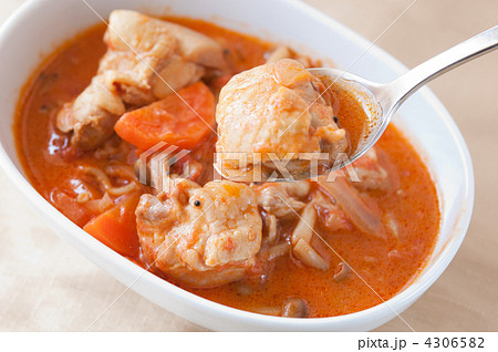 チキンのトマトクリーム煮 4306582