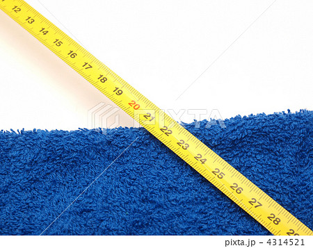 Towel and ruler Towel and ruler 4314521