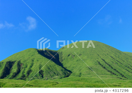 阿蘇の山 4317296