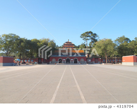 世界遺産　中国・承徳避暑山荘と外八廟の普寧寺 4319704