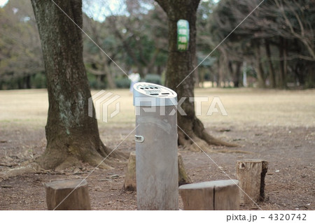 喫煙場所 喫煙場所 4320742