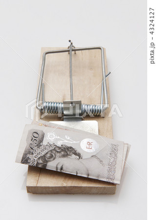 Mouse Trap 50 pound note Mouse Trap 50 pound note 4324127