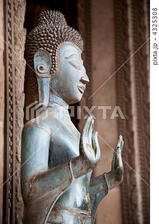 Buddha statue. Buddha statue. 4325308