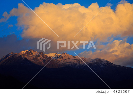 Sunset in Himalayas Sunset in Himalayas 4325507