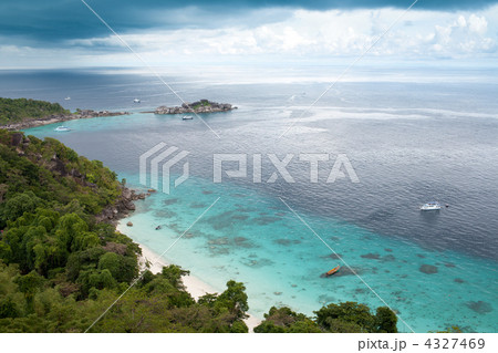 Picturesque sea landscape 4327469