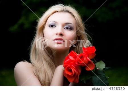Pretty Blonde Woman Pretty Blonde Woman 4328320